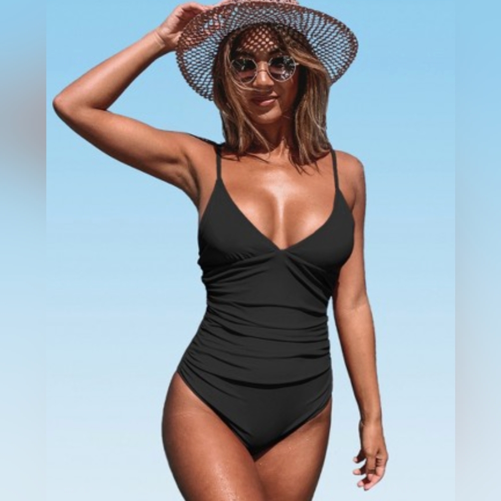 NWT One piece Black Cupshe Swimsuit Sz L